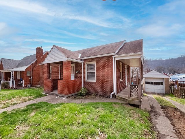 734 Lincoln Ave, Springdale Boro, PA 15144