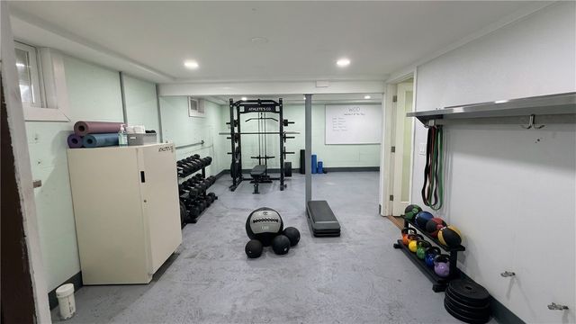 734 Lincoln Ave, Springdale Boro, PA 15144