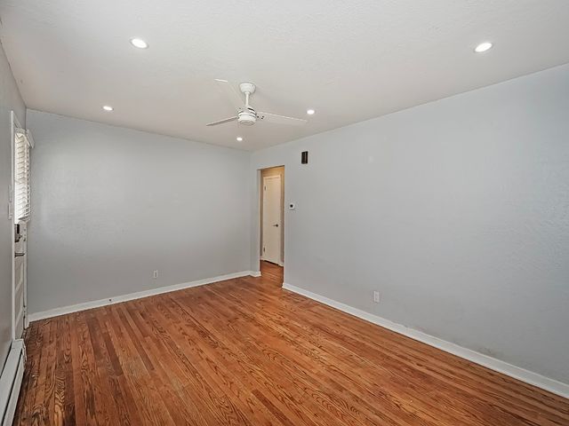 734 Lincoln Ave, Springdale Boro, PA 15144