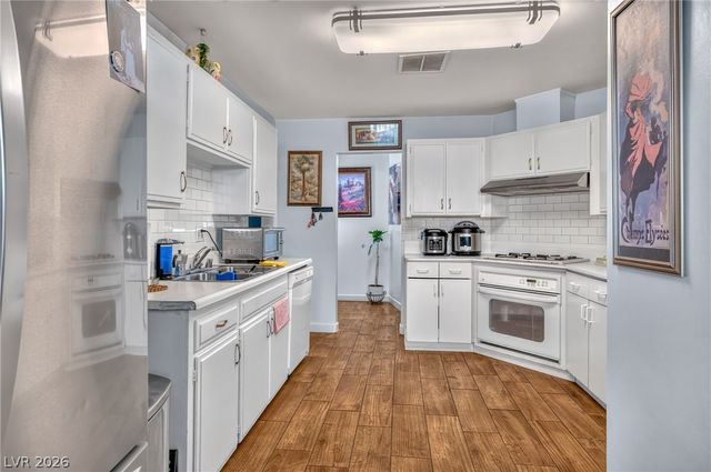 5801 Martita Avenue, Las Vegas, NV 89108