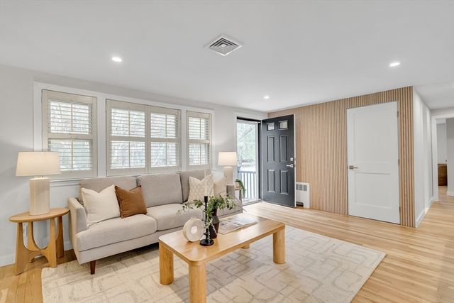 544 Pearl Street, Reading, MA 01867