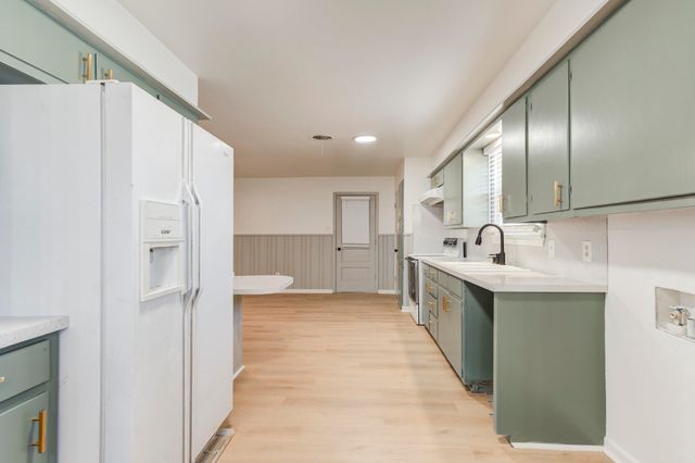 4404 28th Street, Lubbock, TX 79410