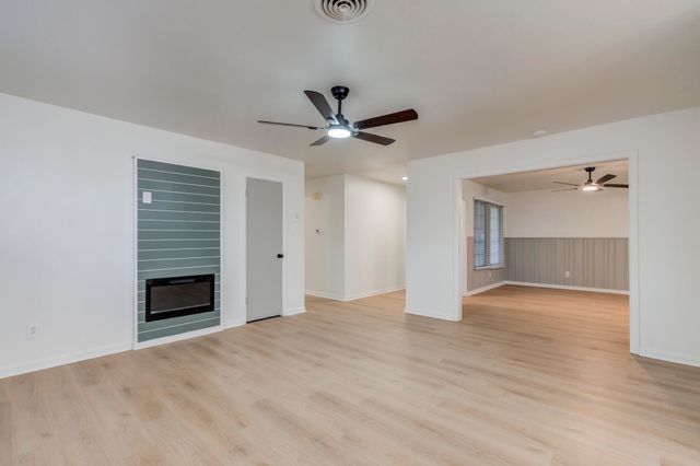 4404 28th Street, Lubbock, TX 79410