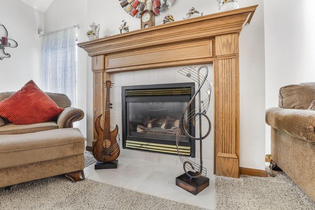 6324 Rossmore Lane, Canal Winchester, OH 43110