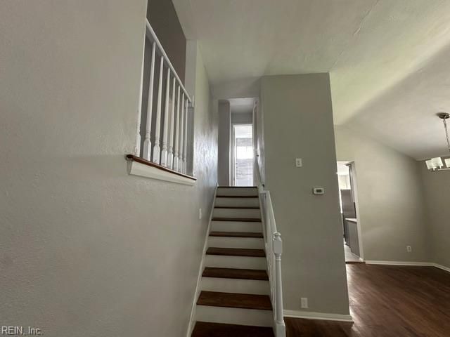 426 Beacon Hill CIR, Norfolk, VA 23502