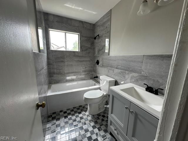 426 Beacon Hill CIR, Norfolk, VA 23502
