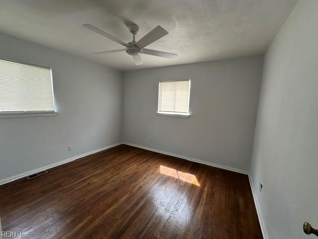426 Beacon Hill CIR, Norfolk, VA 23502