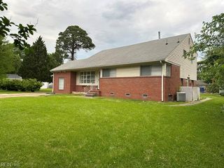 426 Beacon Hill CIR, Norfolk, VA 23502