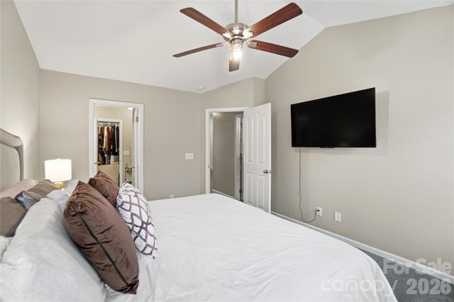 8729 Fox Chase Lane, Charlotte, NC 28269