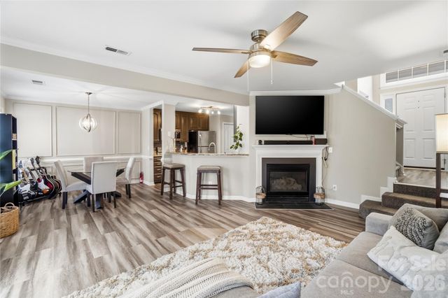 8729 Fox Chase Lane, Charlotte, NC 28269