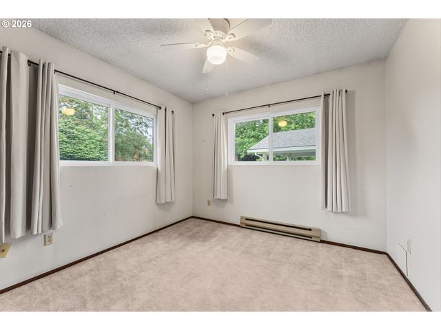 10935 Sw MEADOWBROOK Dr, Portland, OR 97224