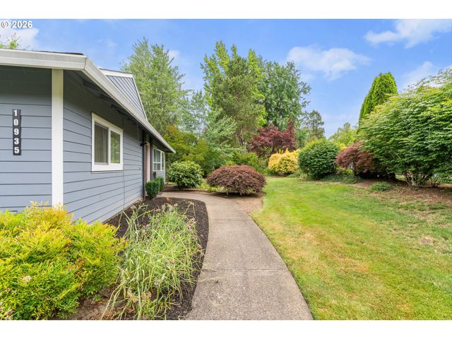 10935 Sw MEADOWBROOK Dr, Portland, OR 97224