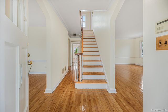 53 Holly Street, Yonkers, NY 10704