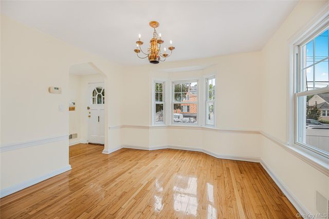 53 Holly Street, Yonkers, NY 10704