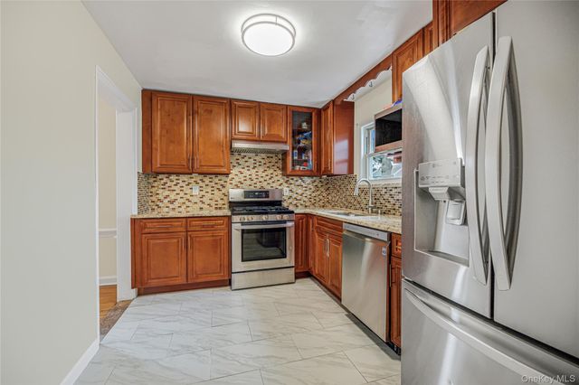 53 Holly Street, Yonkers, NY 10704
