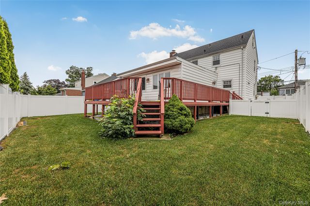 53 Holly Street, Yonkers, NY 10704