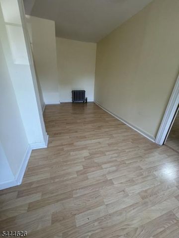 1039 Huff Ave, Manville Boro, NJ 08835