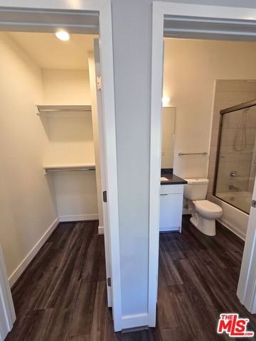 2651 S Hobart Boulevard 9, Los Angeles, CA 90018