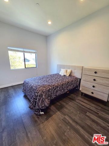 2651 S Hobart Boulevard 9, Los Angeles, CA 90018