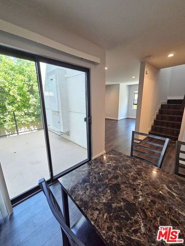 2651 S Hobart Boulevard 9, Los Angeles, CA 90018