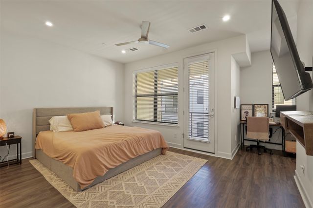 1813 Park Avenue 106, Dallas, TX 75215