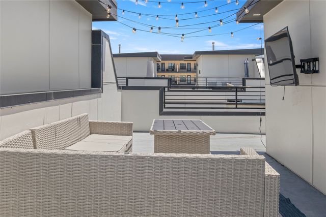 1813 Park Avenue 106, Dallas, TX 75215