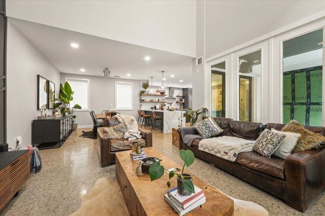 1916 Euclid Avenue, Dallas, TX 75206