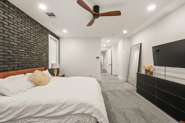 1916 Euclid Avenue, Dallas, TX 75206