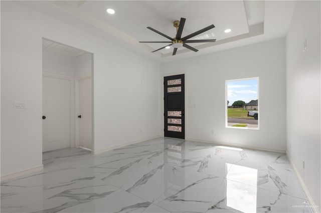 10113 Espada Drive, Edinburg, TX 78541
