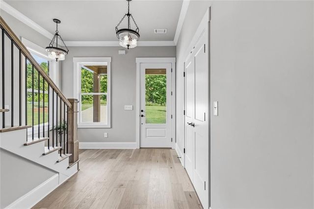5424 Oak Manor Way, Murrayville, GA 30564