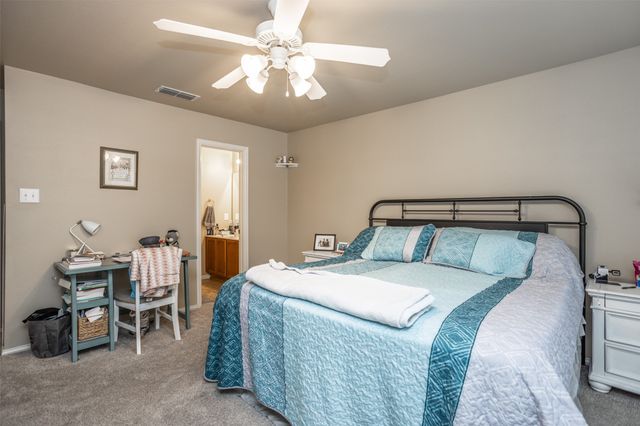 3504 Columbus Street, Gainesville, TX 76240
