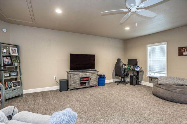 3504 Columbus Street, Gainesville, TX 76240