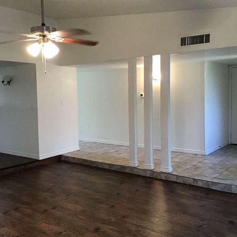 2622 Meadowview Drive, Arlington, TX 76016