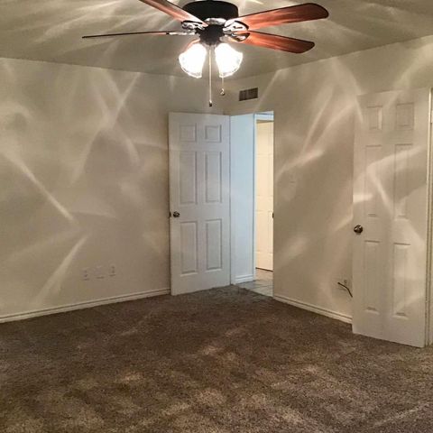 2622 Meadowview Drive, Arlington, TX 76016