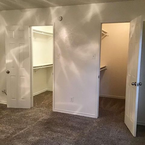 2622 Meadowview Drive, Arlington, TX 76016