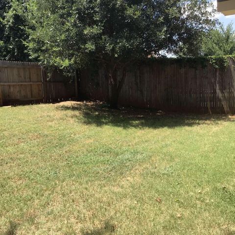 2622 Meadowview Drive, Arlington, TX 76016
