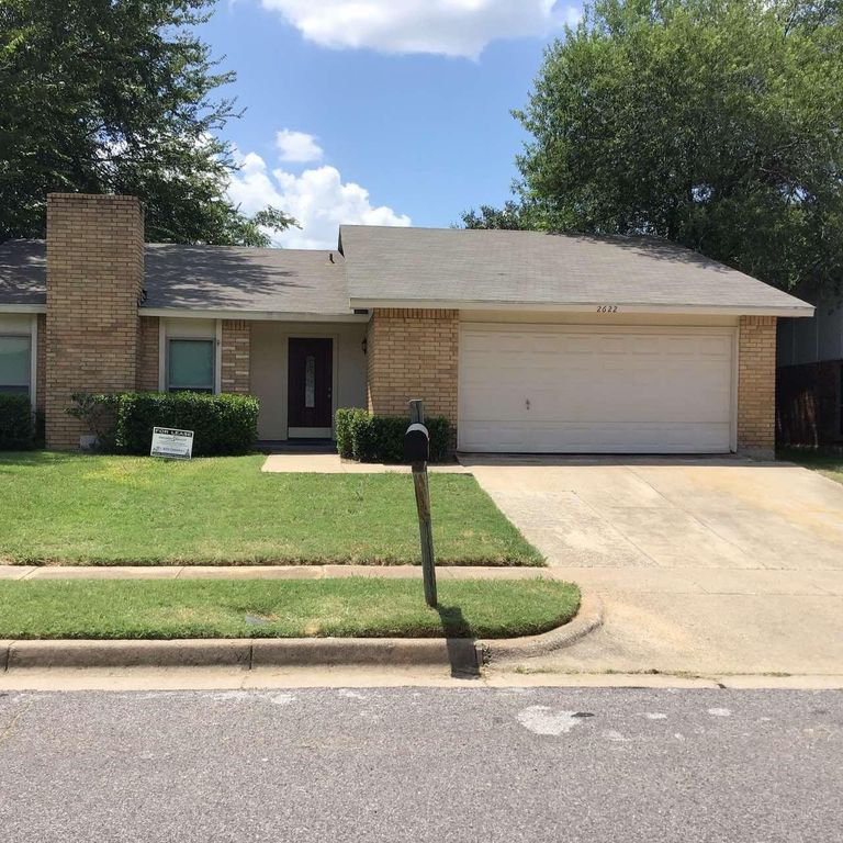 2622 Meadowview Drive, Arlington, TX 76016