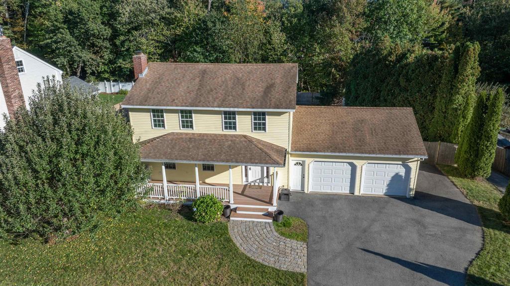 34 Taschereau Boulevard, Nashua, NH 03062