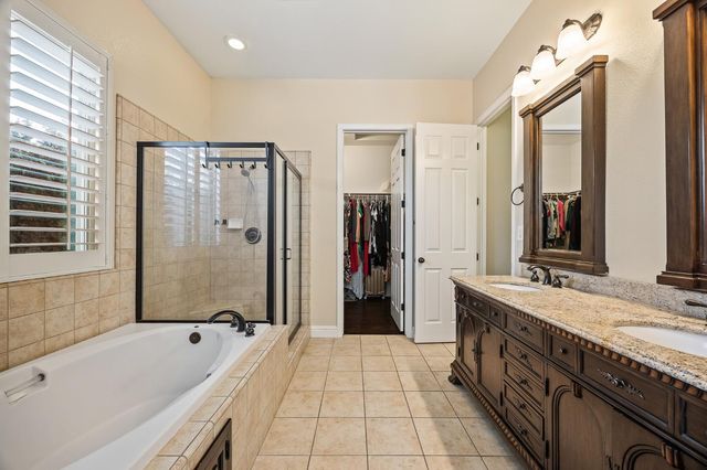 6065 N Sycamore Avenue, Fresno, CA 93723