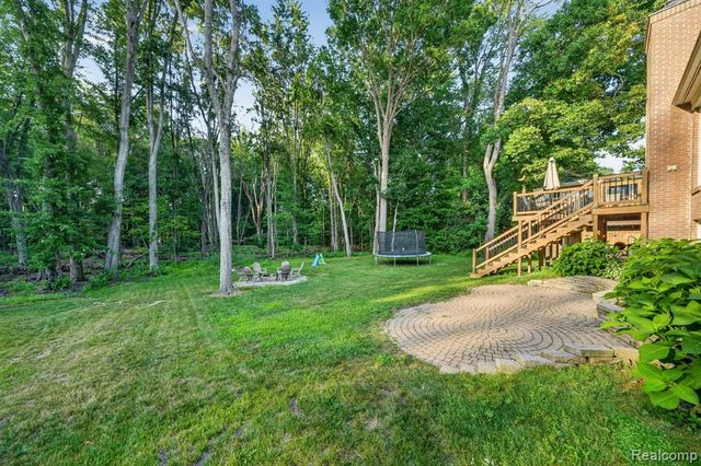 3712 Seney Drive, Lake Orion, MI 48360