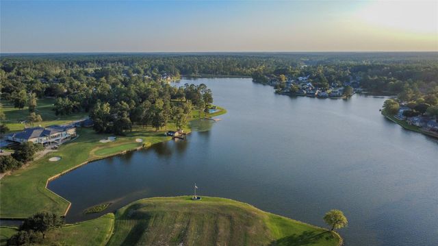 1630 Green Briar Drive, Huntsville, TX 77340