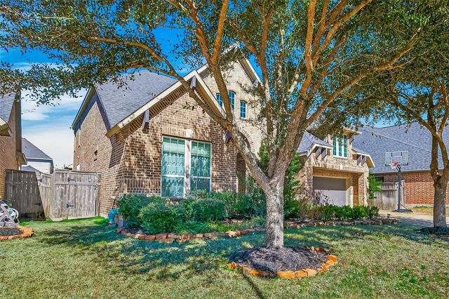 3843 Desert Springs Lane, Fulshear, TX 77441