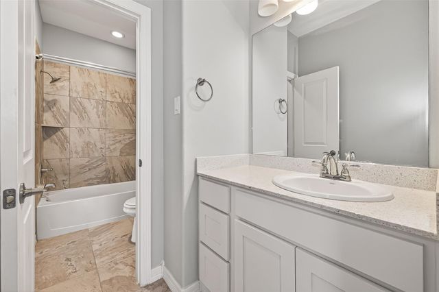 3843 Desert Springs Lane, Fulshear, TX 77441