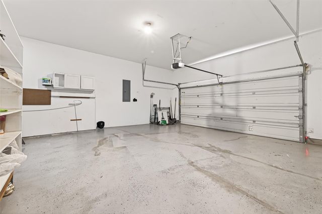 3843 Desert Springs Lane, Fulshear, TX 77441