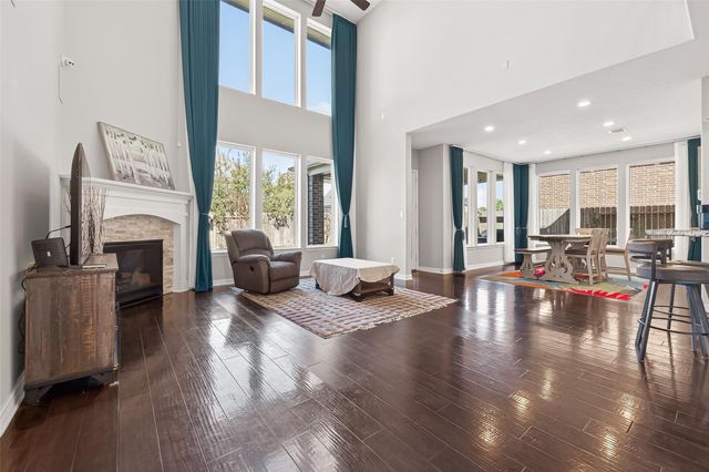 3843 Desert Springs Lane, Fulshear, TX 77441