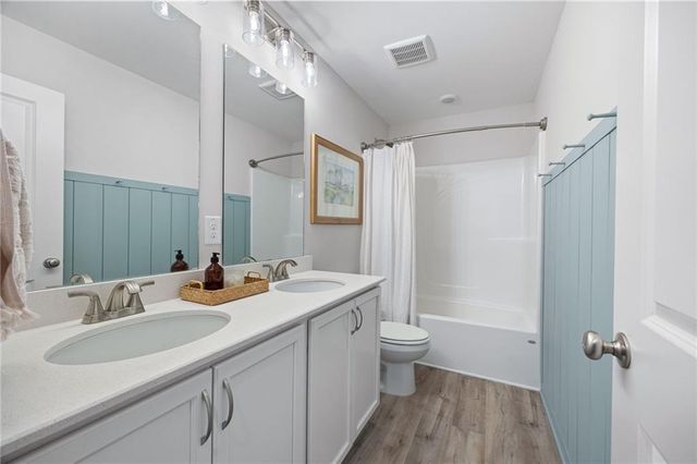 207 Mountain Ashe Lane, Dallas, GA 30132