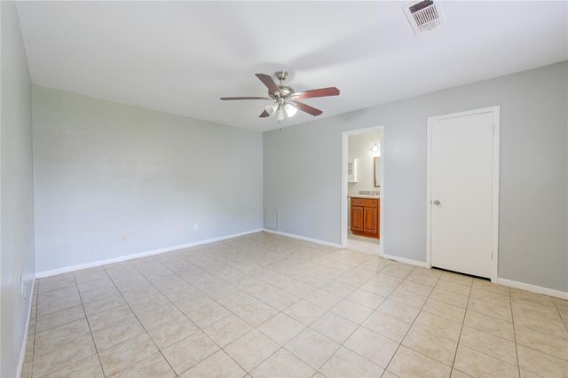 11707 Triola Lane, Houston, TX 77072