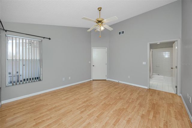 2411 BENTLEY DRIVE 2411, Palm Harbor, FL 34684