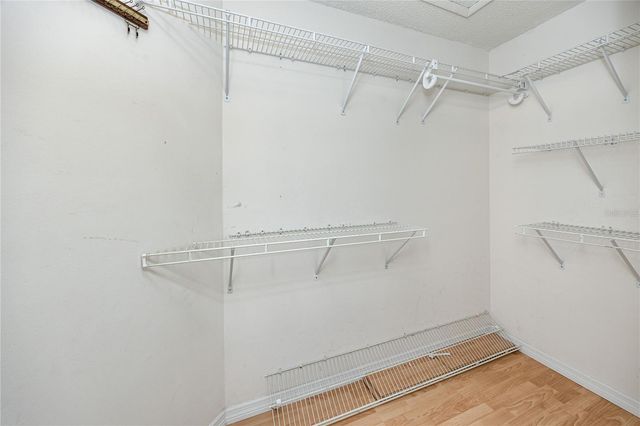 2411 BENTLEY DRIVE 2411, Palm Harbor, FL 34684