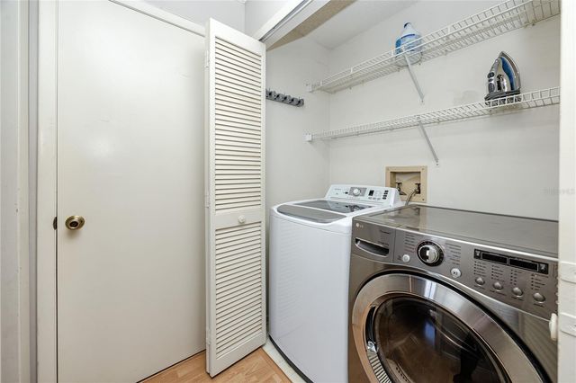 2411 BENTLEY DRIVE 2411, Palm Harbor, FL 34684